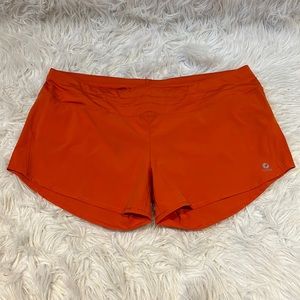 Oiselle Roga Shorts NWT